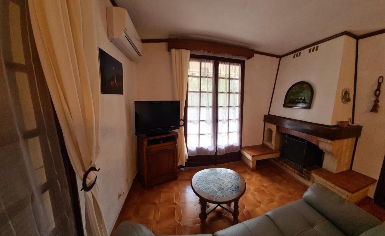 Magnifique villa dans un village de l'Alta Rocca Carbini Extérieur photo